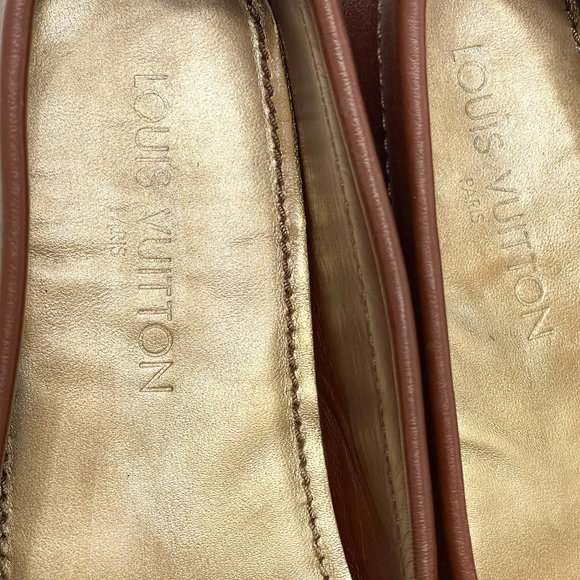 Louis Vuitton Loafers- Size 39 - Picture 10 of 14